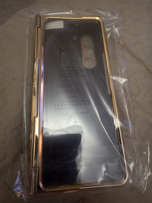 Husa Samsung Galaxy Z Fold 5 and Z Fold 3