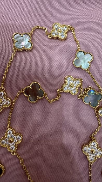 Сотуар и серьги от VAN CLEEF как в оригинале