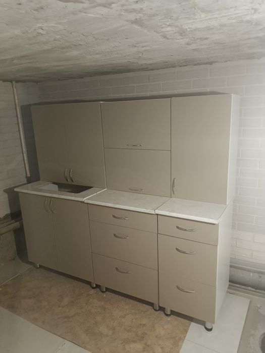 Продам кухонный гарнитур