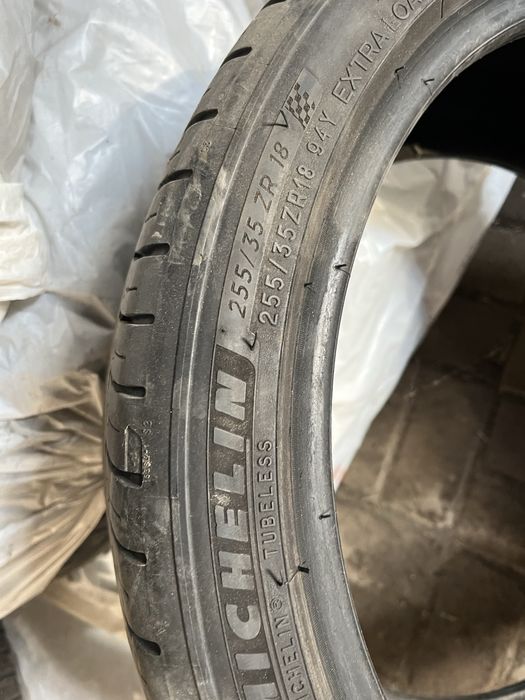 Продам шины 255/35/r18