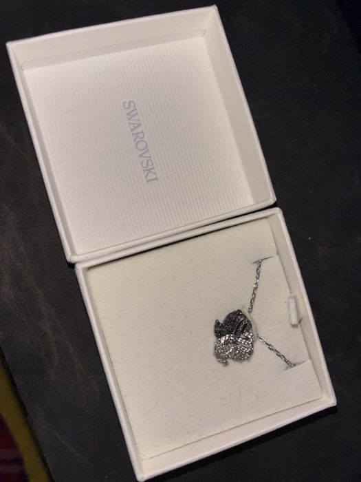 Колие Swarovski black&white swan