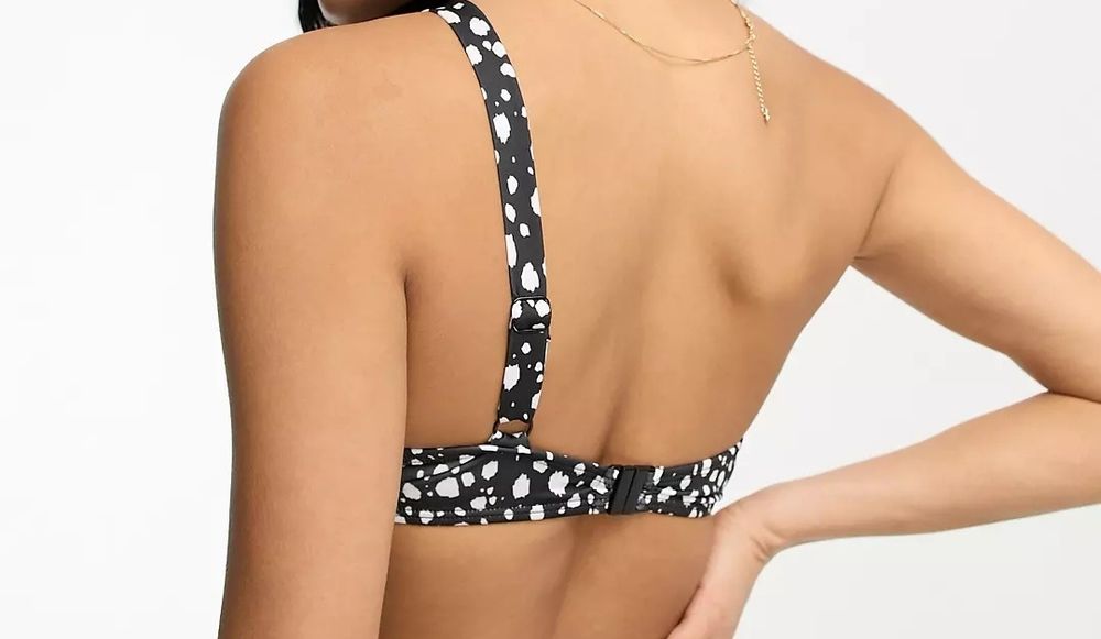 Costum de baie model deosebit alb/negru