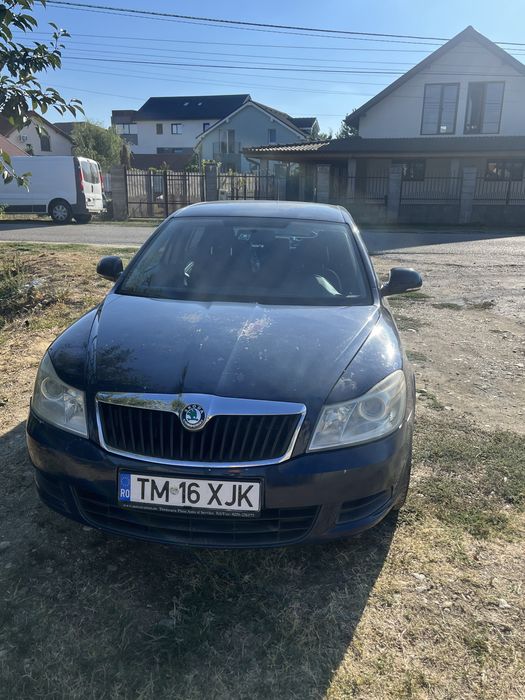 Vând Skoda Octavia 1.6 benzina