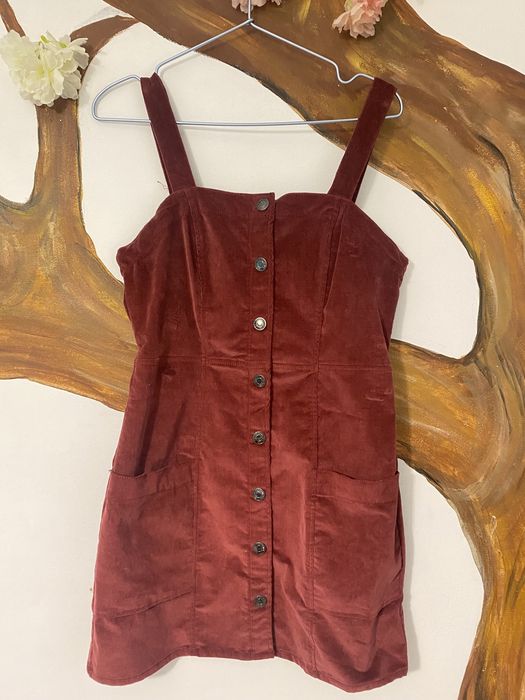 Rochie Bershka de raiat, mărimea M perfectă pentru toamnă