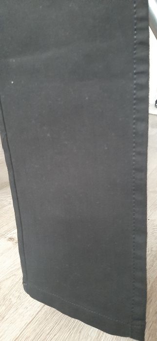 Продаю мужские брюки