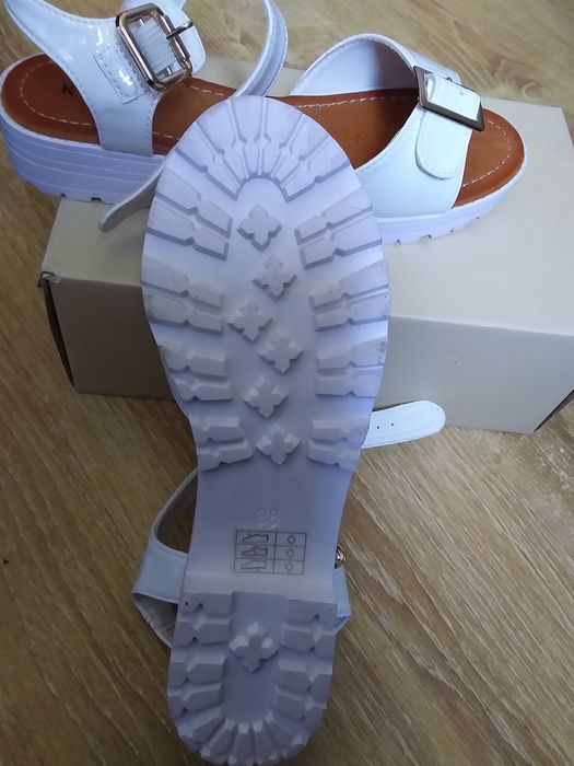 Босоножки 37-38размер