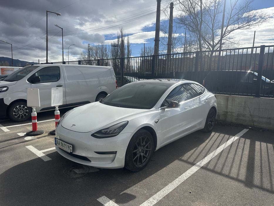 Tesla model 3 2019 на части