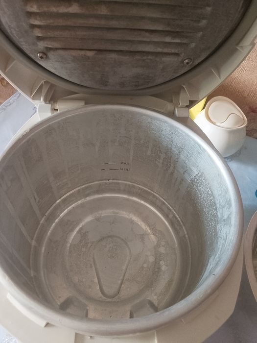 Продам домашнюю фритюрнцу