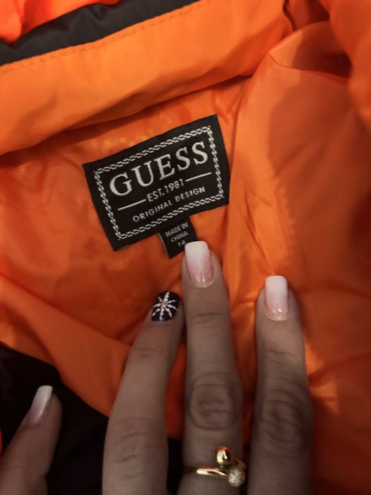 Ново детско яке Guess