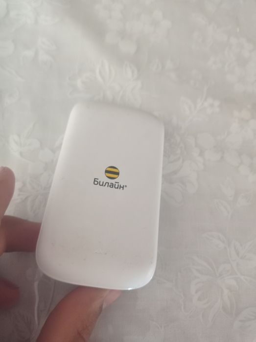 Wifi router sotiladi sim karta