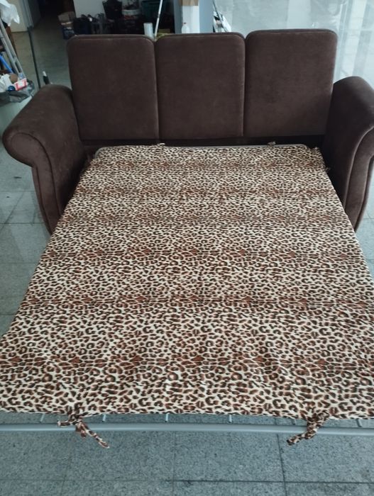 Удобен диван разтегателен