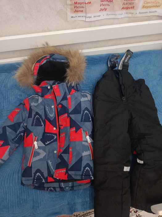 Зимний детский комбинезон
