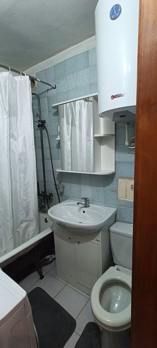 Сдам 2х комн квартиру