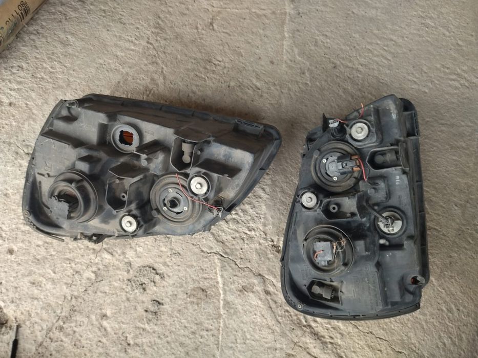 Фара фара автомобиля