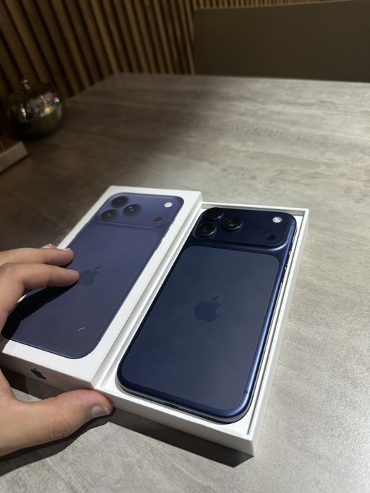 Iphone 17 pro max blue 512Gb sim