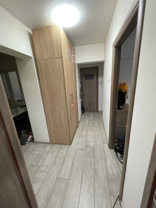 Apartament 3 camere de vânzare