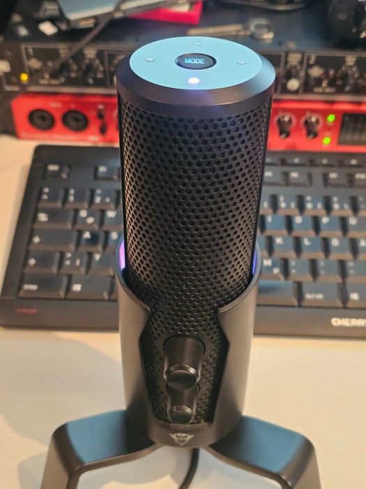 Trust GXT 258 FYRU USB 4-in-1 Streaming Microphone live tiktok twitch