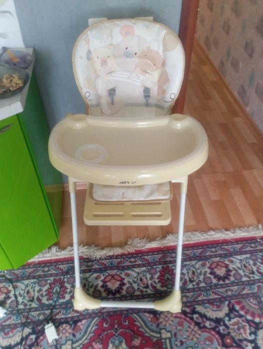 Стульчик для кормления