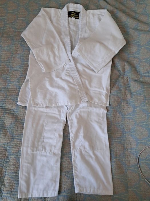 Продам Кимоно(дзюдо)