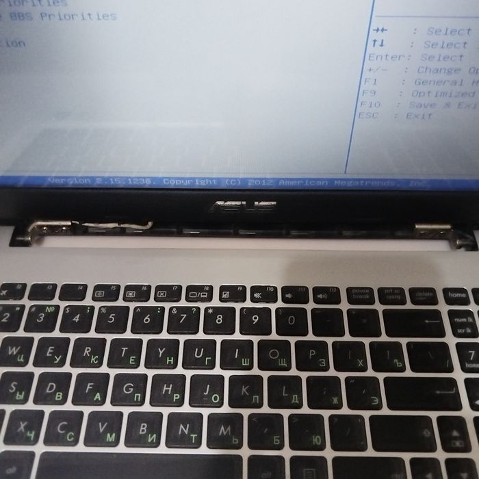 Продам ультрабук asus core i 5