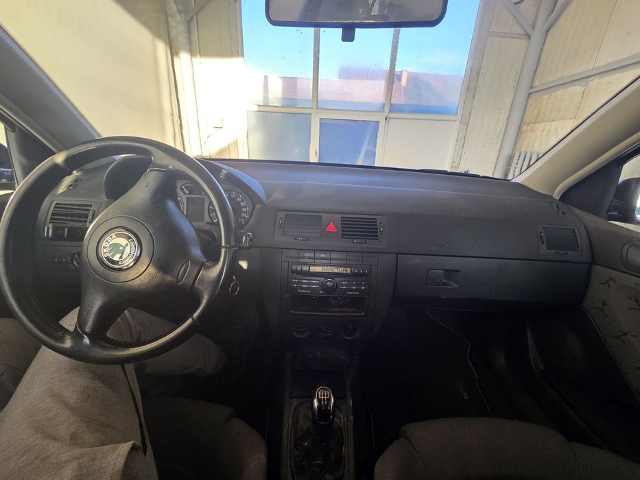 Vând Skoda Fabia – Economică și Fiabilă