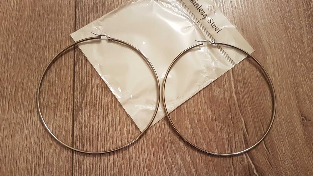 МЕДИЦИНСКА СТОМАНА! Обеци–халки 9см Нови! Цвят сребро.