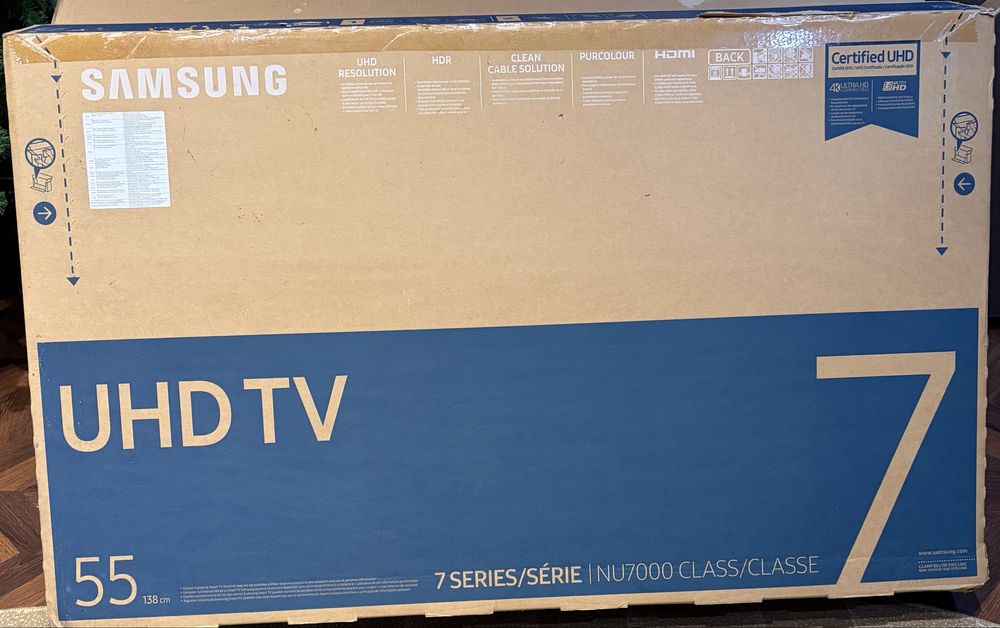 vand televizor samsung UHD 138 cm