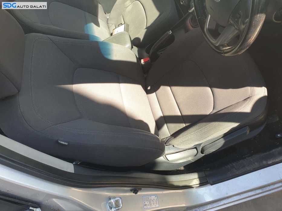 Interior Textil Scaun Scaune Fara Stanga Dreapta FARA Incalzire si Bancheta cu Spatar Kia Rio 3 Hatchback 2011 - 2015 [Q2910] [Q2907] [Q2908] [Q2909]