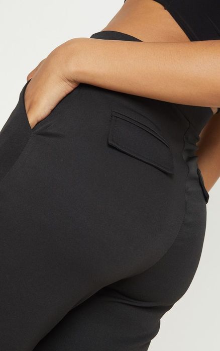 Pantaloni Prettylittlething