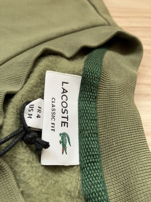 Намалена LACOSTE мъжка блуза Нова М размер