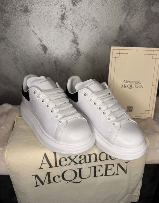 Alexander mcqueen