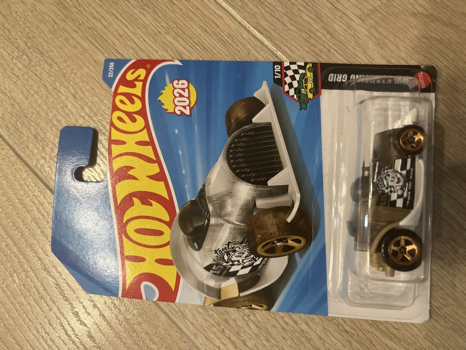 Hotwheels машинки