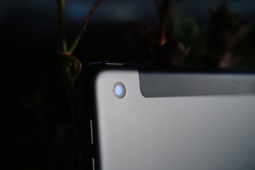 iPad 7th generation Wi-Fi + Cellular 32 GB