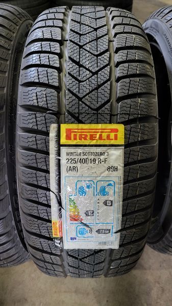 225/40/19 PIRELLI 4бр RunFlat