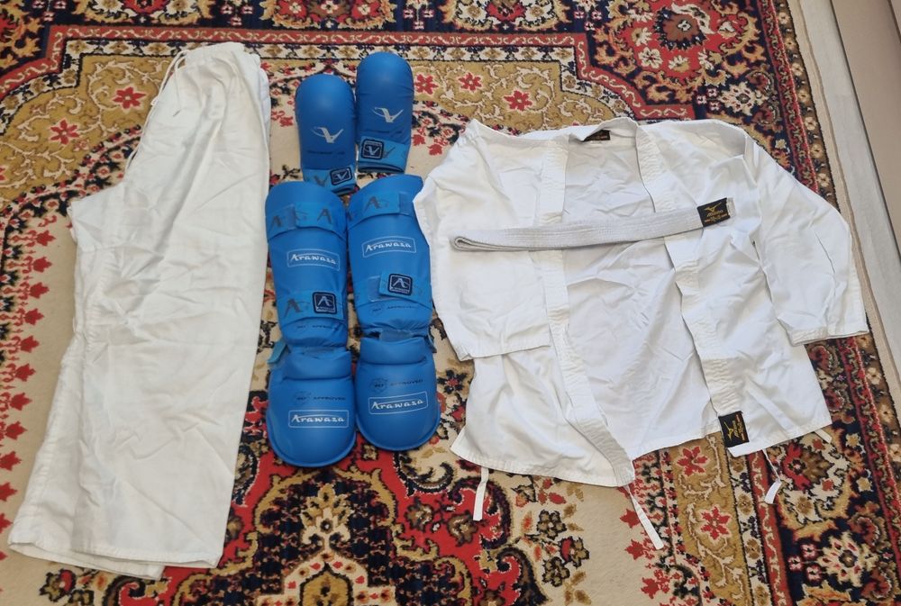 Кимоно для wkf каратэ+защита