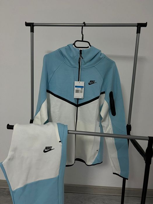 Trening Nike Tech Albastru