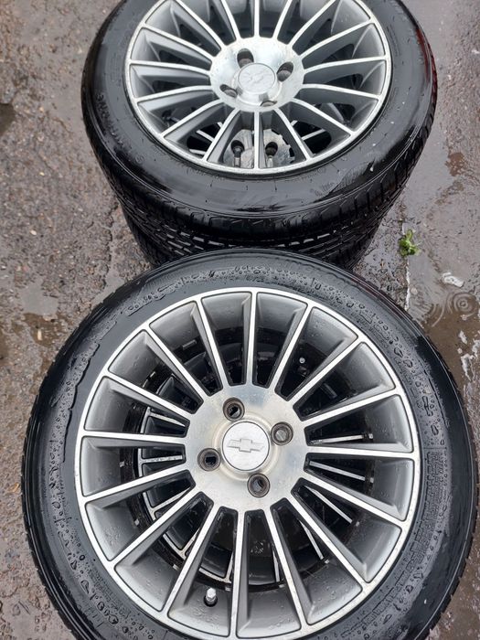 15 R mers 222 diska balon Spark Nexa Lada Vaz