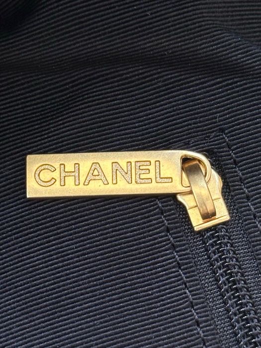 Чанта Chanel естествен велур