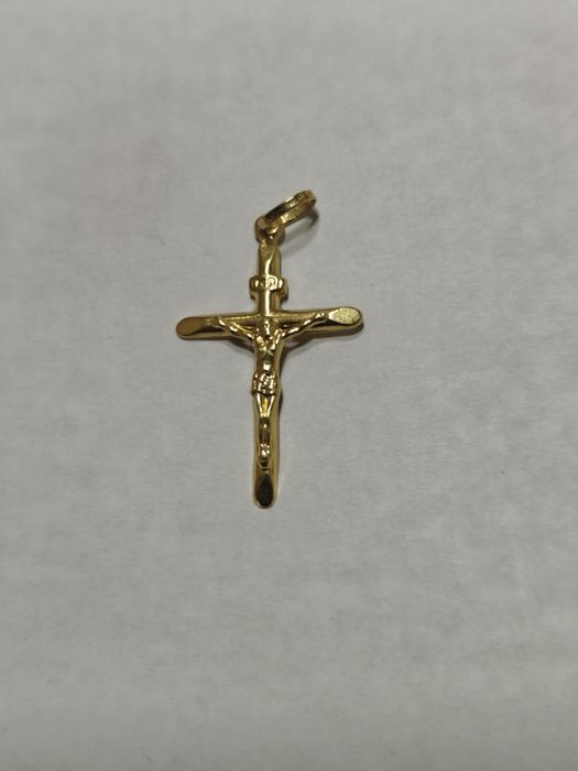 Cruce aur 18k 1.05gr (r)