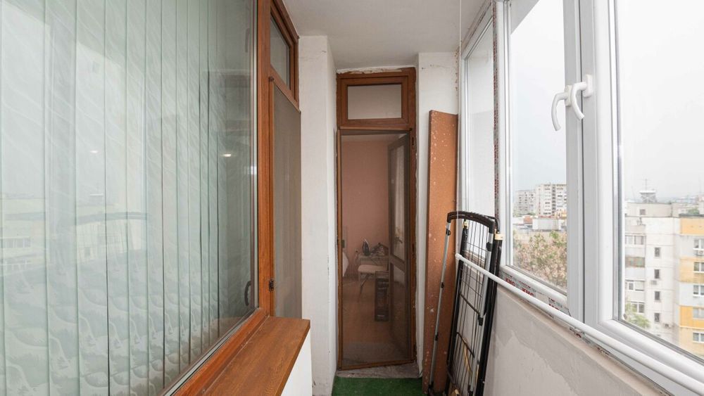 Продава се Тристаен апартамент в Бургас, Братя Миладинови - 86 кв.м за 2675 €/кв.м - Снимка #9