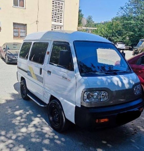 Chevrolet damas sotiladi