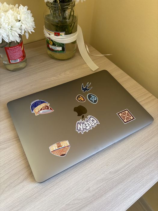 MacBook Air M1 , идеальное состояние