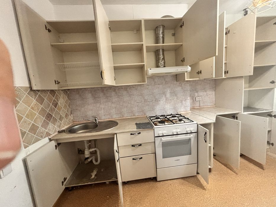 Срочная продажа Кухонный