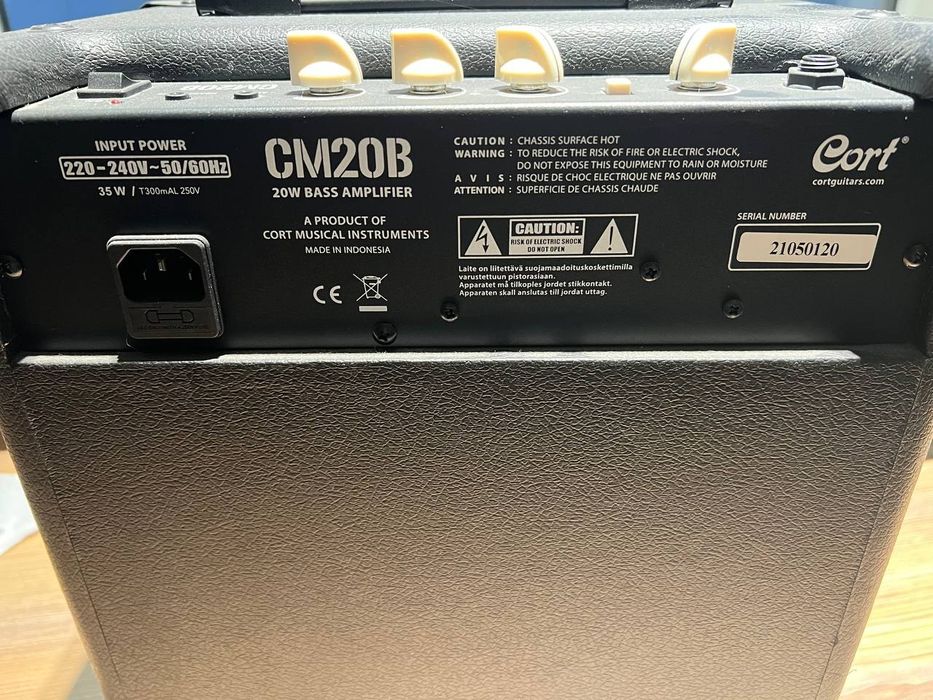 Набор, басс гитара, комбик