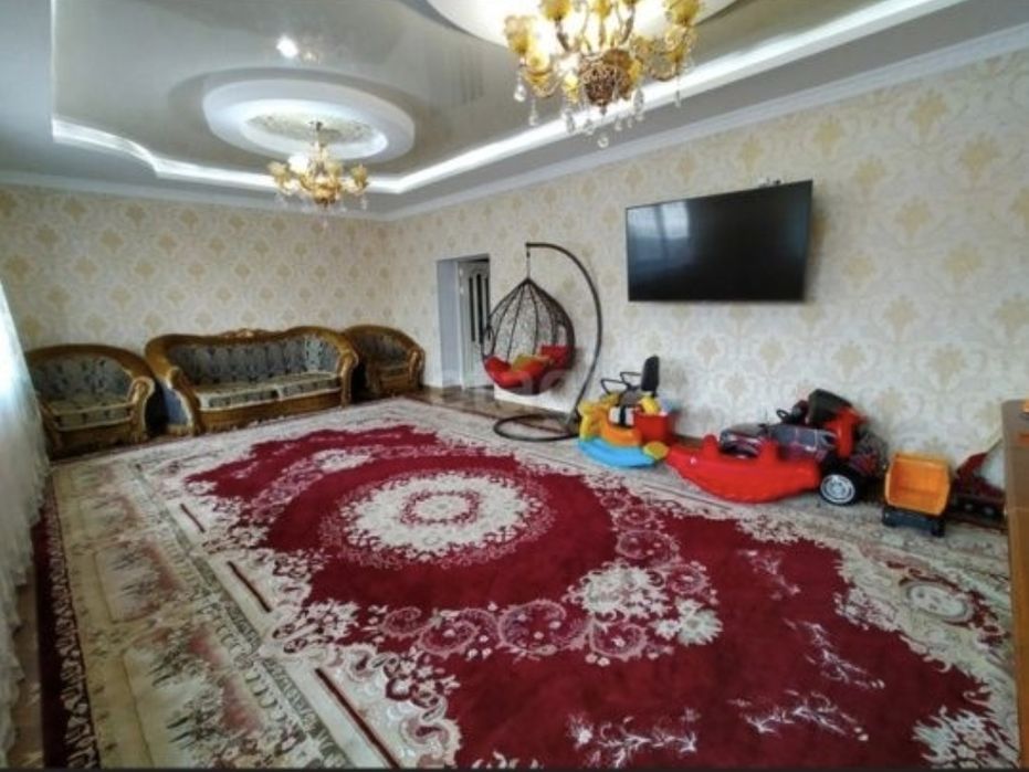 Продам коттедж с пристройкой