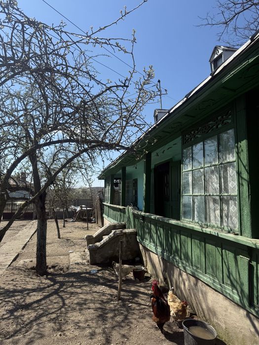 Casa locuibila la tara