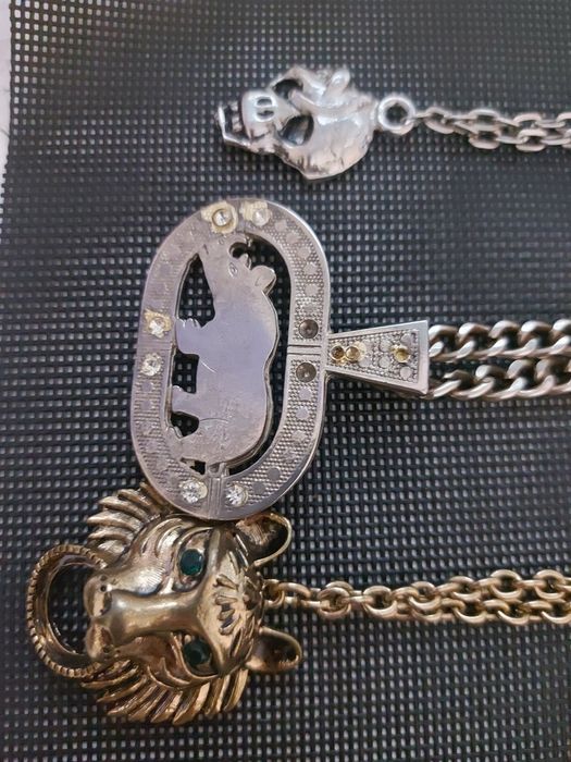 Цепи в количестве 4 штук