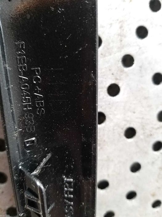 Rama consola centrala ford focus 3 facelift f1eba045h93b
