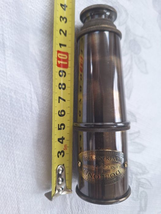 Бронзов далекоглед,  телескоп с античен дизайн