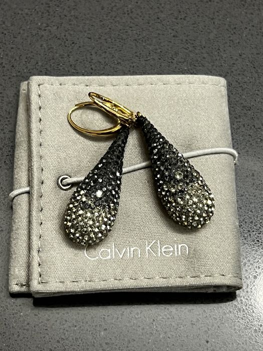 Бижута Calvin Klein, Swarovski, Мънисто